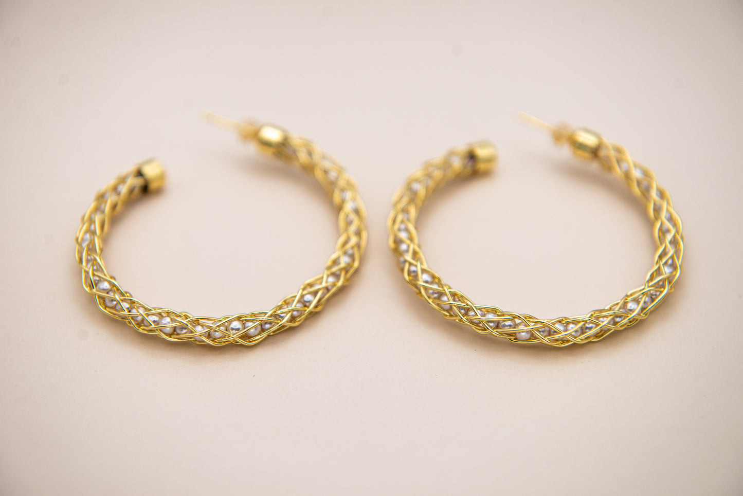 Pearl Intertwined Hoop Earrings