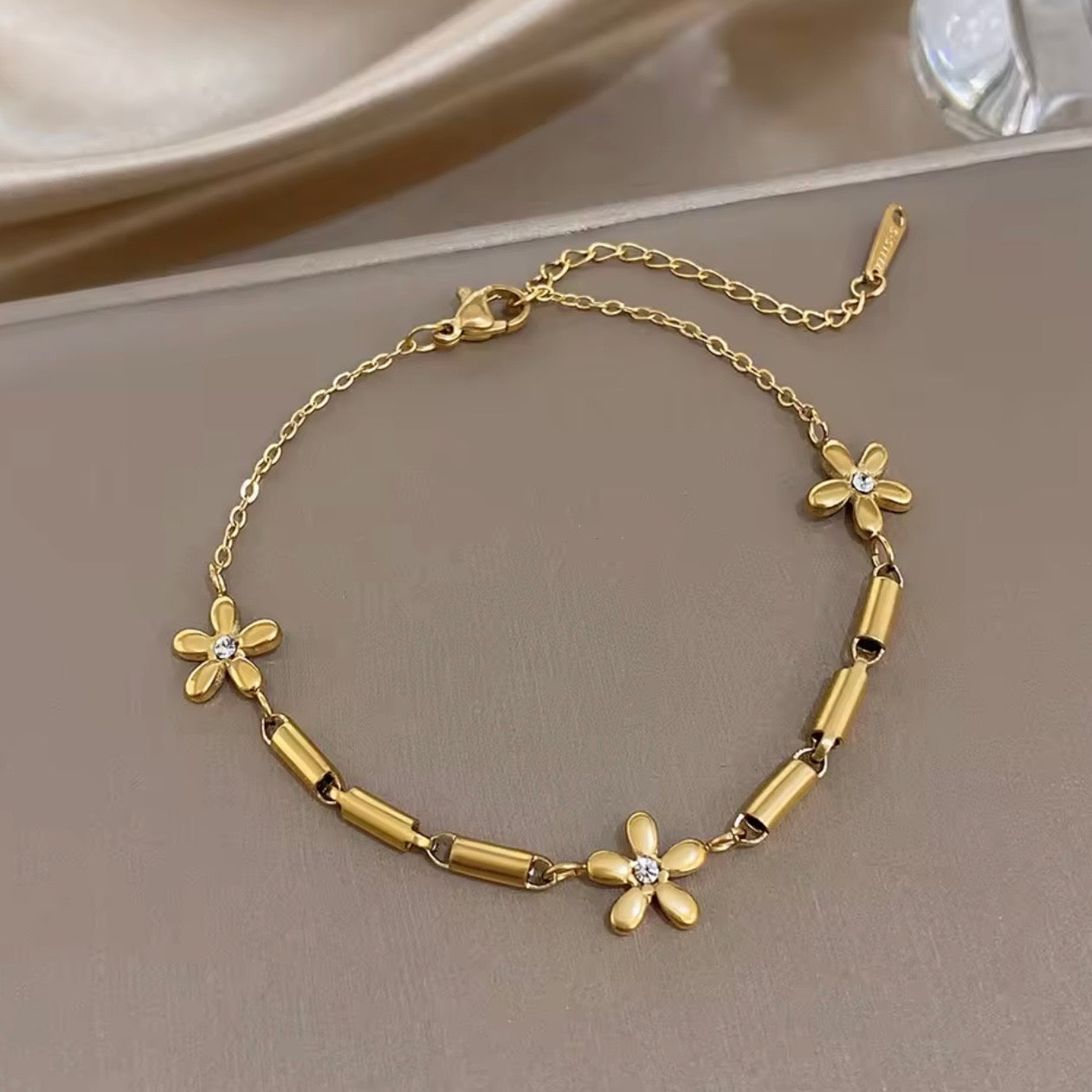 Exquisite Slim Chain Bracelets