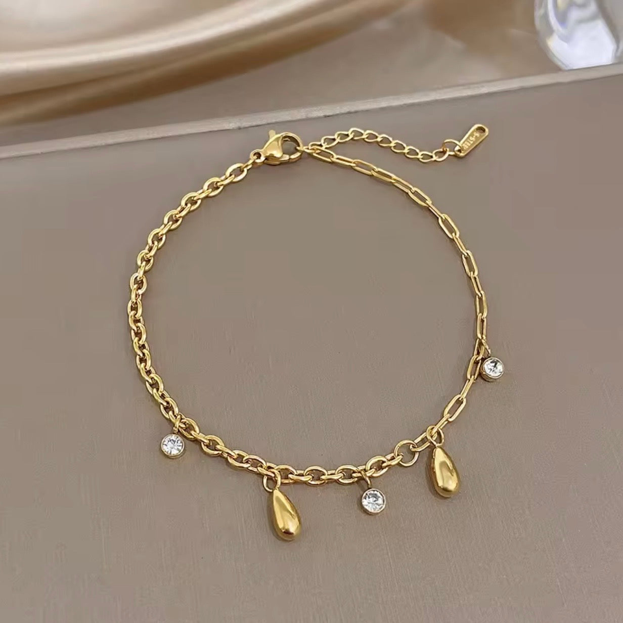 Exquisite Slim Chain Bracelets