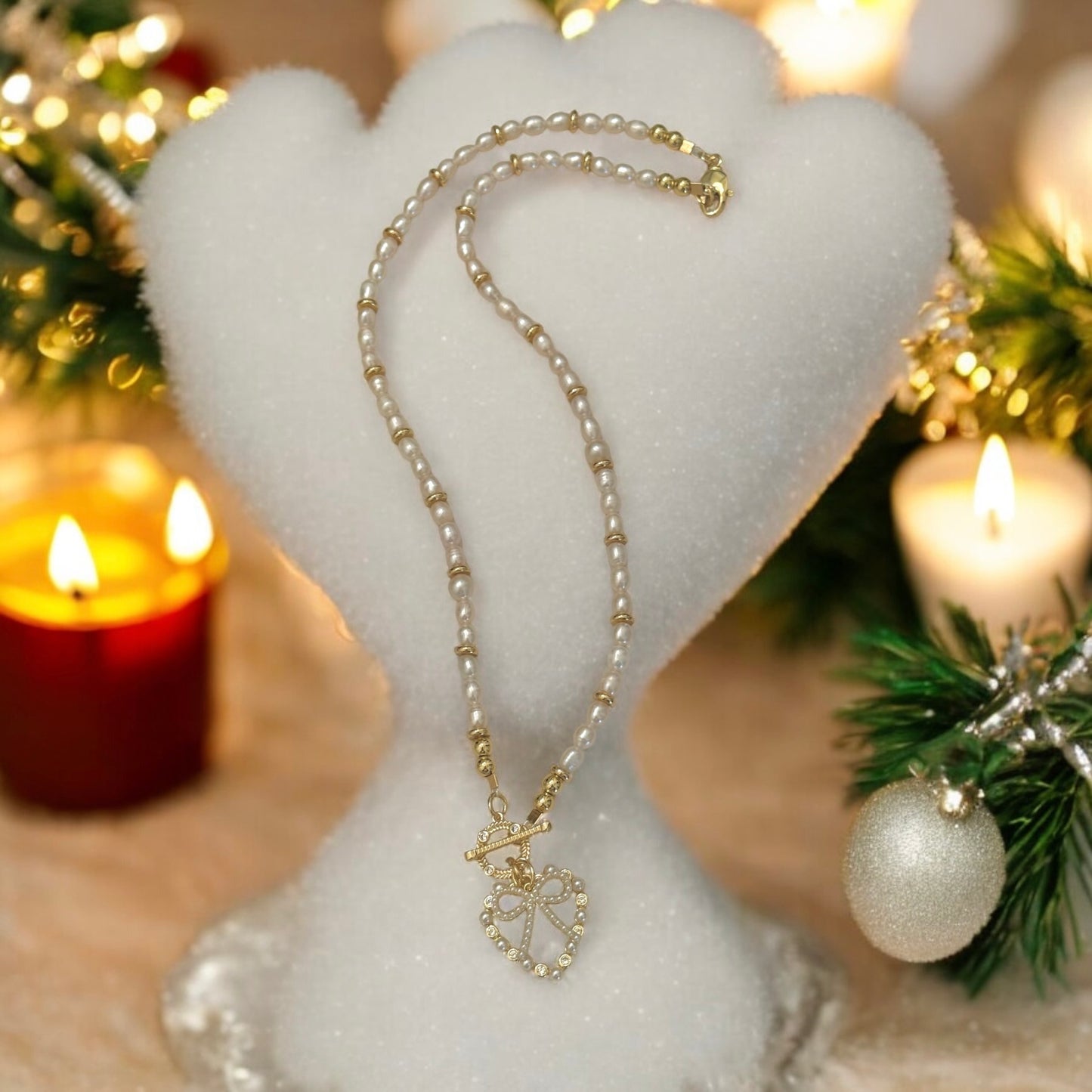 Bow-Tied Elegance Pearl Necklace