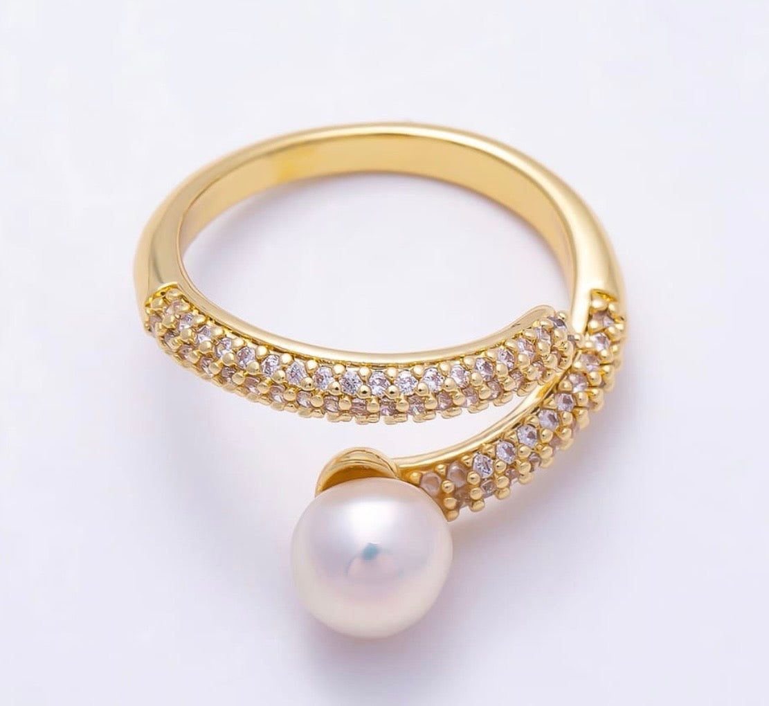 Pearl Elegance Wrap Ring