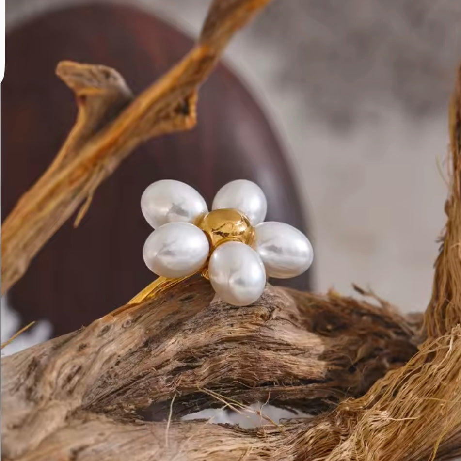 Elegant Pearl Adjustable Flower Ring