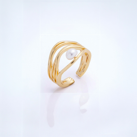 Crossed Shell Pearl Ring