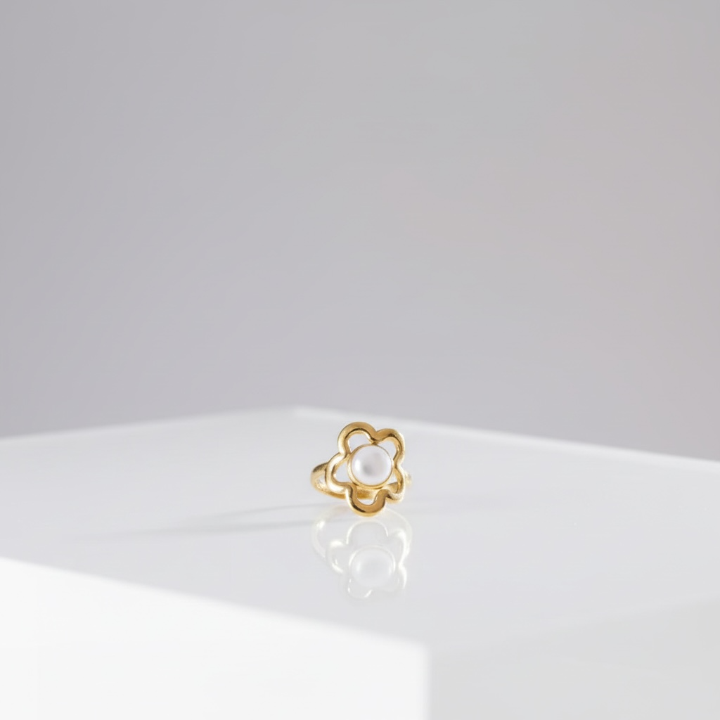 Trendy Open Flower Shell Pearl Ring