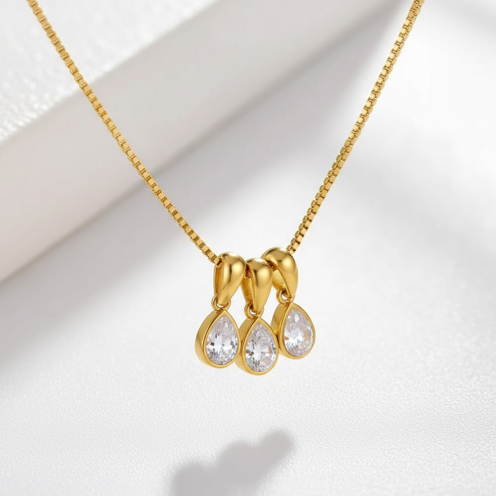 Triluxe Teardrop Pendant