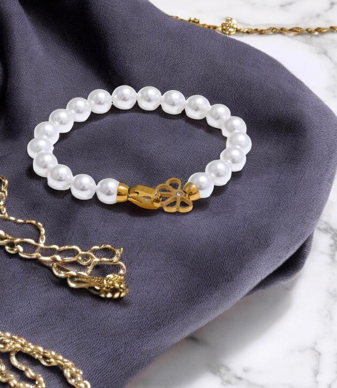 Elegant Simulated Pearl Beaded Bracelet