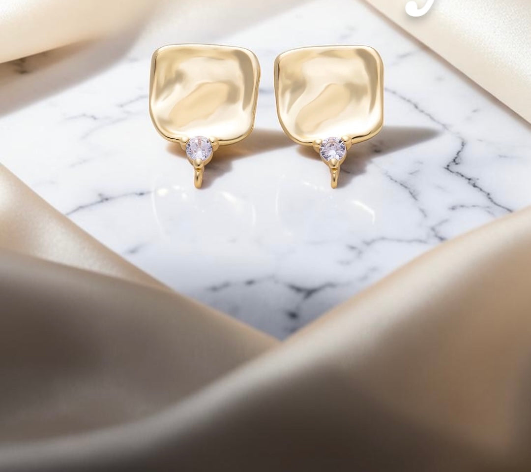 Molton Square Drop Earring