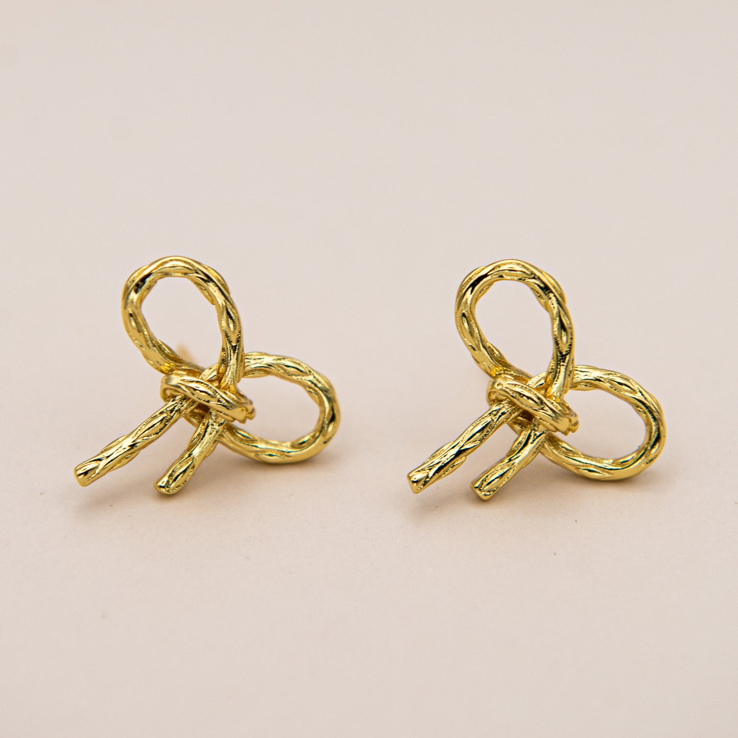 Exquisite Bow Earrings