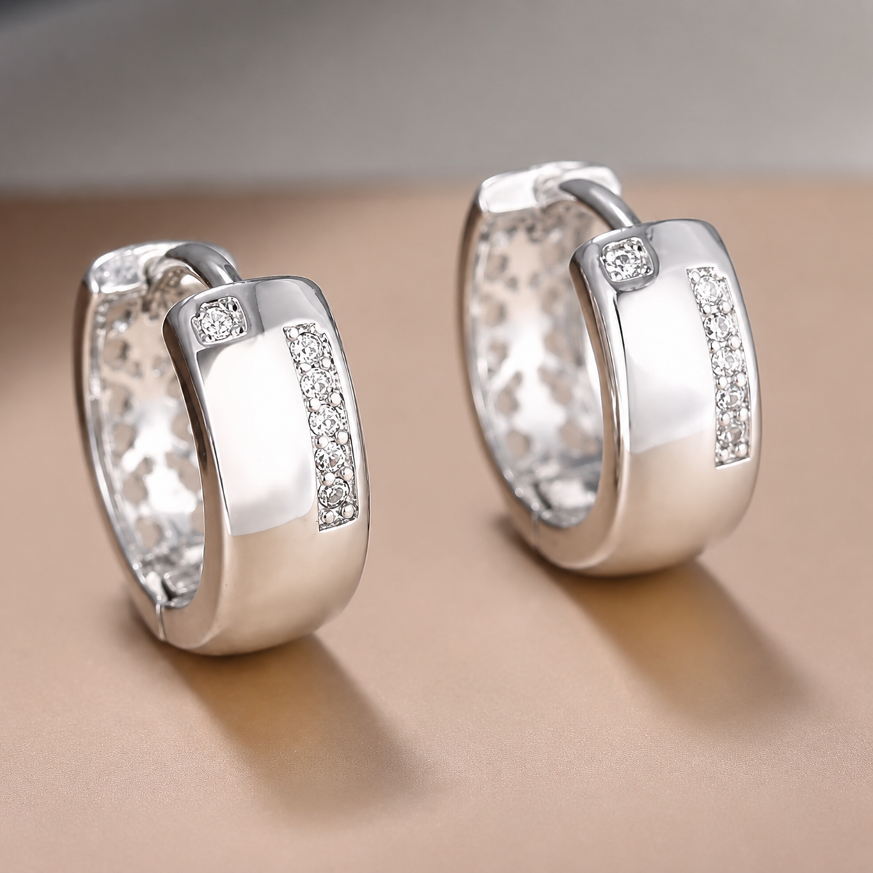 Silver Crystal Round Stud Earrings