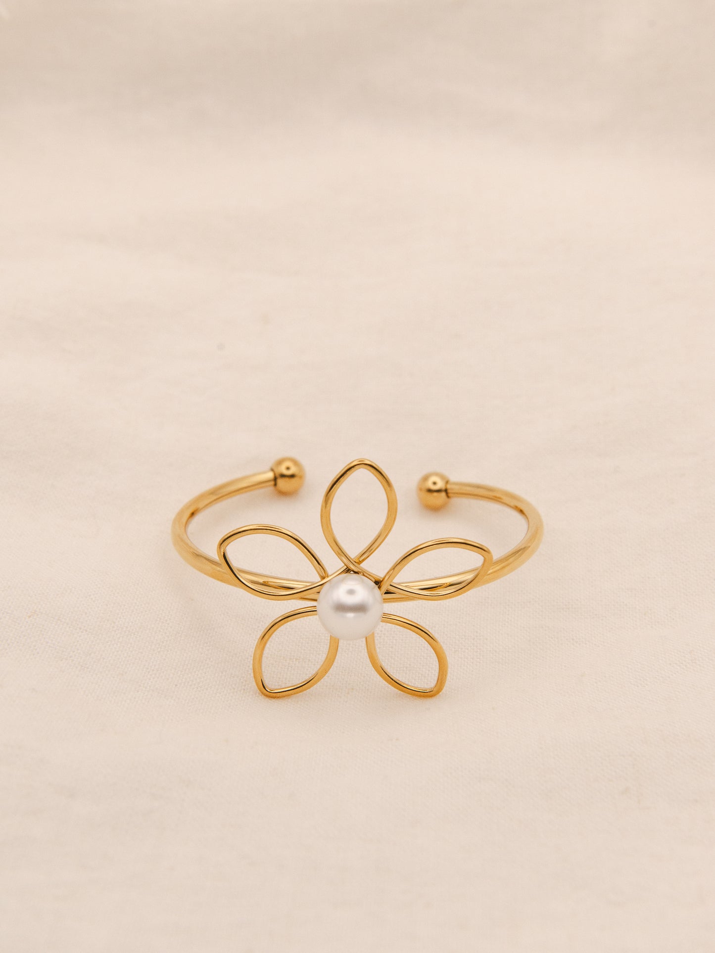 Hollow Pearl Flower Bangle Bracelet