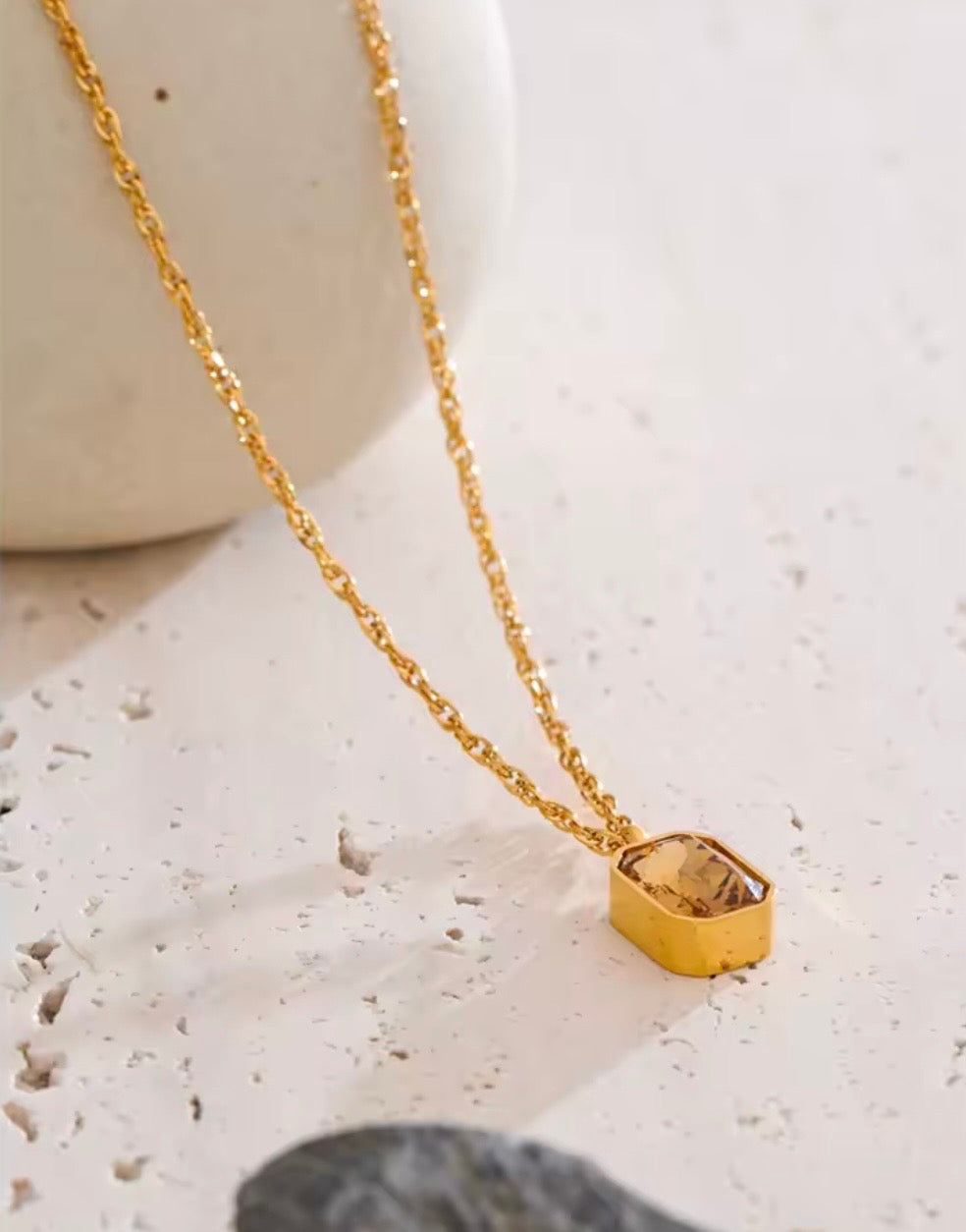 Shiny Champagne Zirconia Pendant Necklace