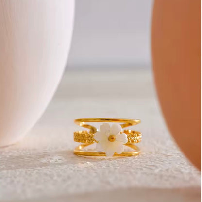 Shell Flower Blossom Ring