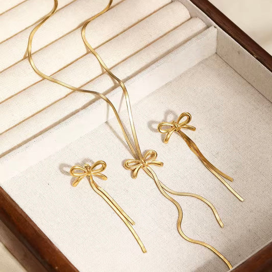 Golden Mia Bow Jewelry Set