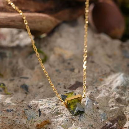Olive Glow Necklace