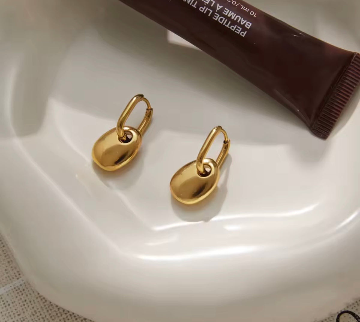Sculpted Gold Drop Earrings