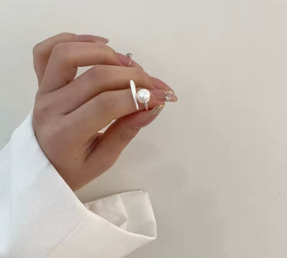 Sculpted Sterling Silver Pearl Ring