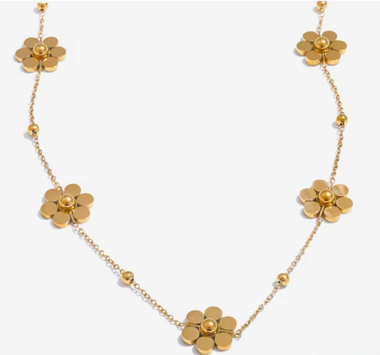 Petal Perfection Necklace