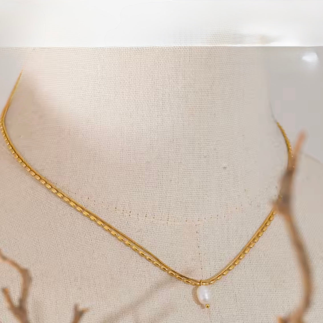 Luna Double Layer Chain with Freshwater Pearl