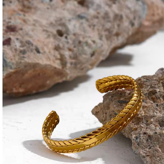 Minimalist Leaves Bangle Bracelet