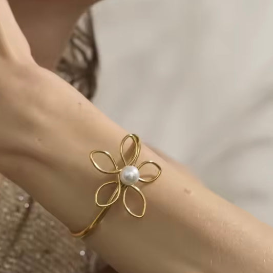 Hollow Pearl Flower Bangle Bracelet