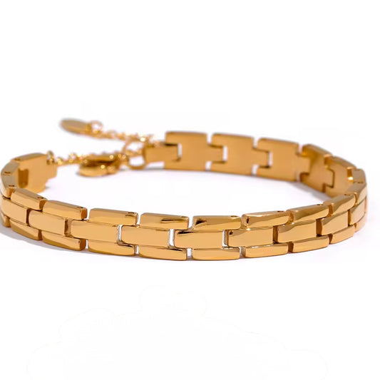 Polished Golden Bracelet