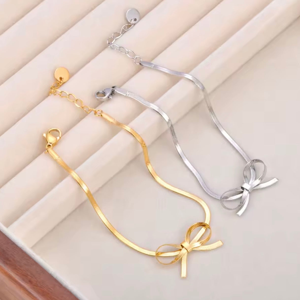 Snake Chain Bowknot Necklace or Bracelet
