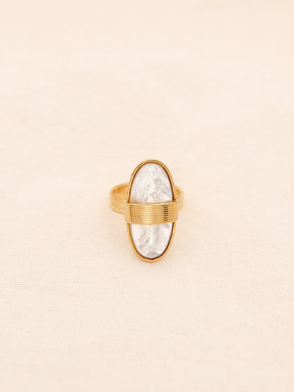 Luxury Natural Shell Geometric Ring