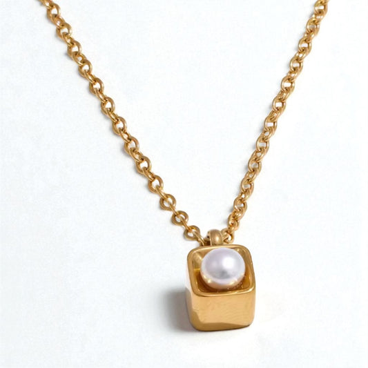Natural Pearl Square Pendant