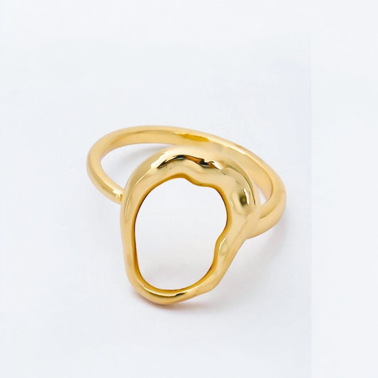 Molten Shell Pearl Solitaire