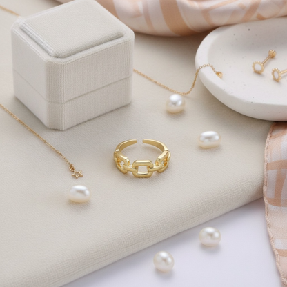 Gold Chain Link Ring