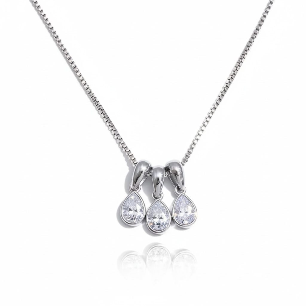 Triluxe Teardrop Pendant