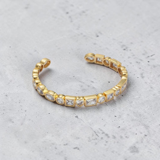 Heart, Baguette. Oval Lined Bangel Bracelet
