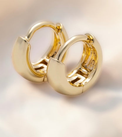 Minimalist Huggie Hoop Earrings