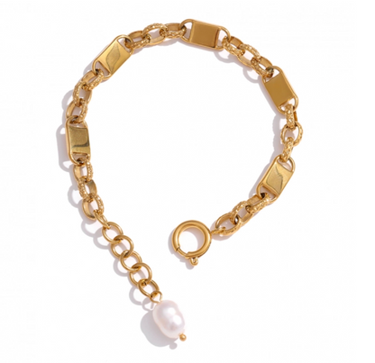 Elegant Golden Natural Pearl Bracelet