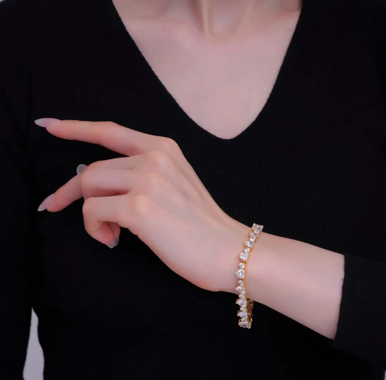 Circle Heart Tennis Bracelet