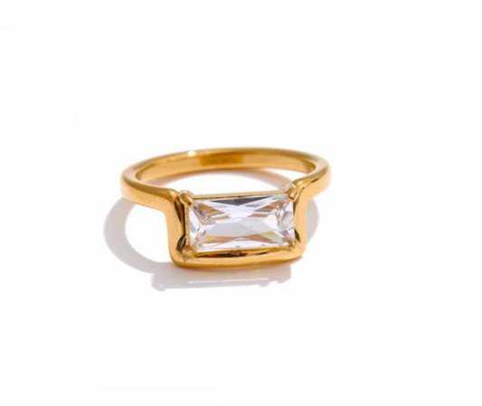 Shiny CZ Rectangle Golden Ring